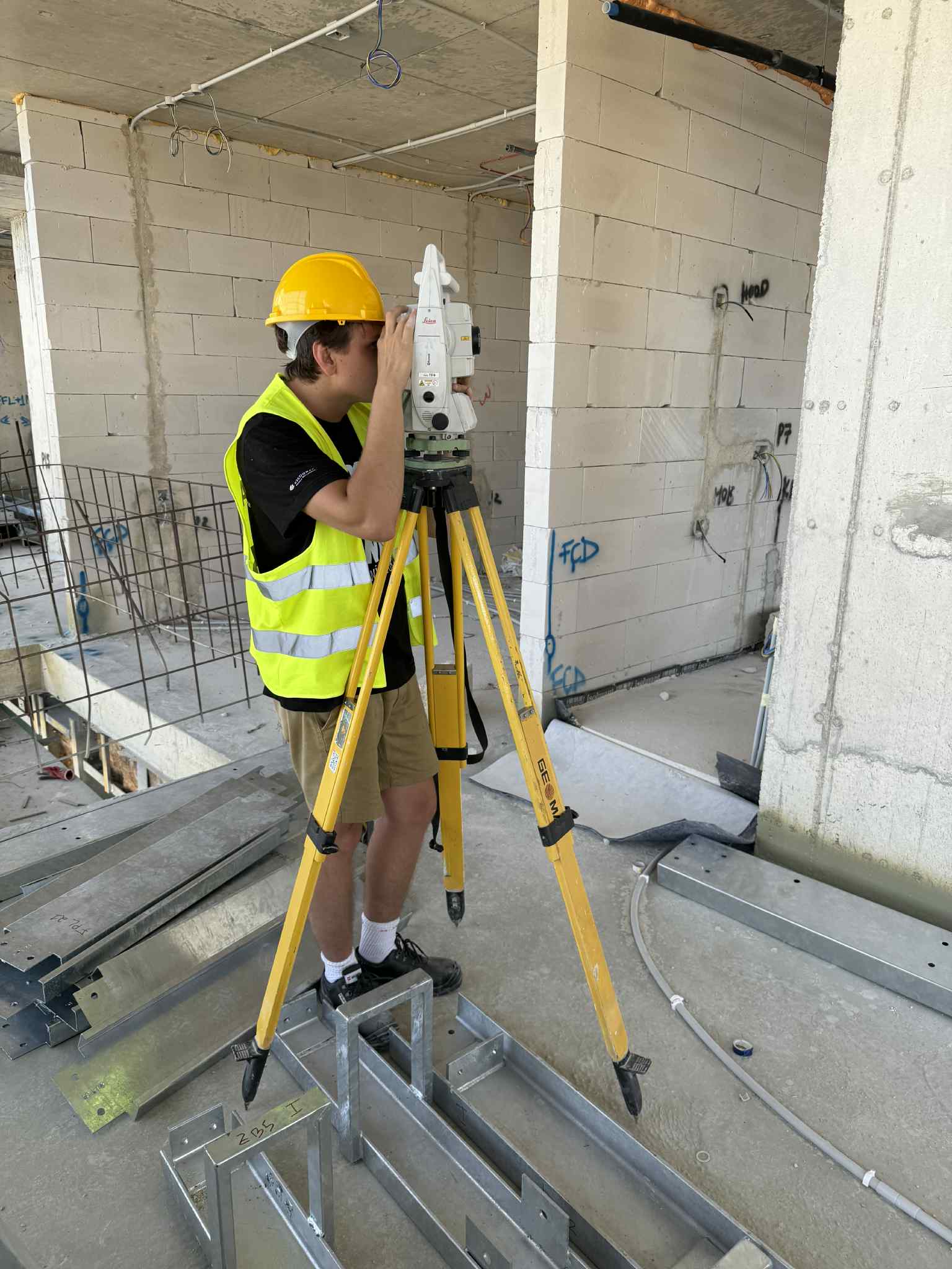 2a8748bb-c786-4b7b-b7d0-1d137f86dd4d