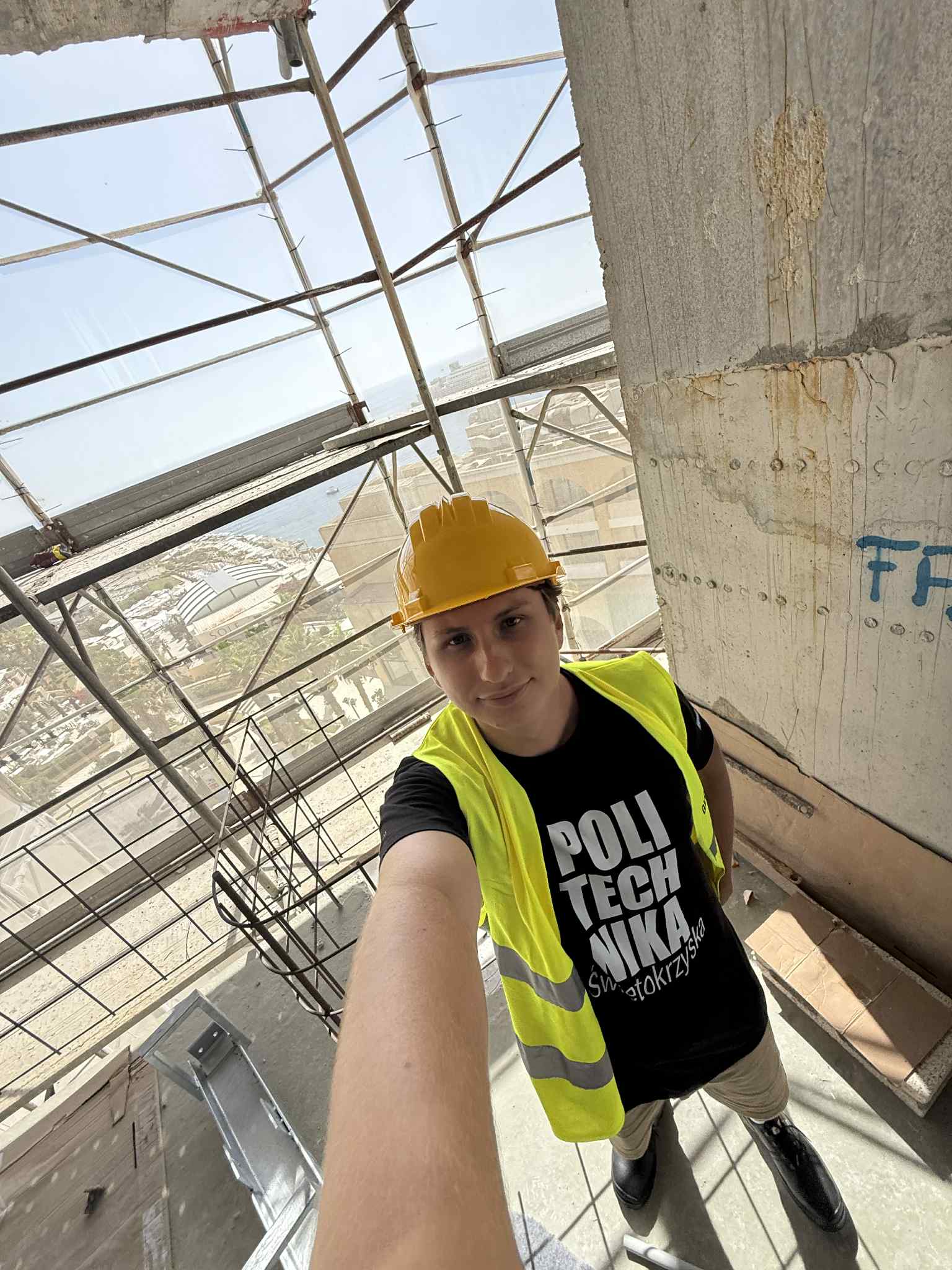 2f7802fc-95f7-4110-ad9e-522894a95348